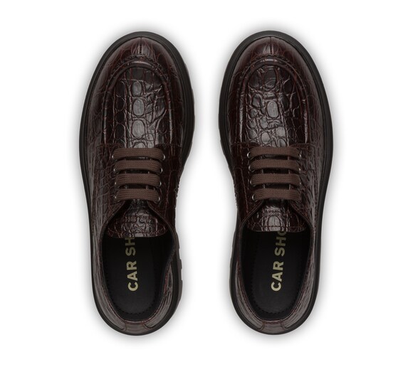 LACE-UPS CROCODILE EFFECT