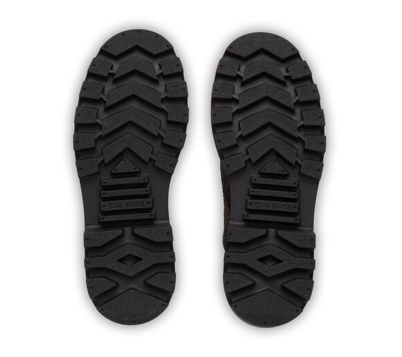 LACE-UPS CROCODILE EFFECT