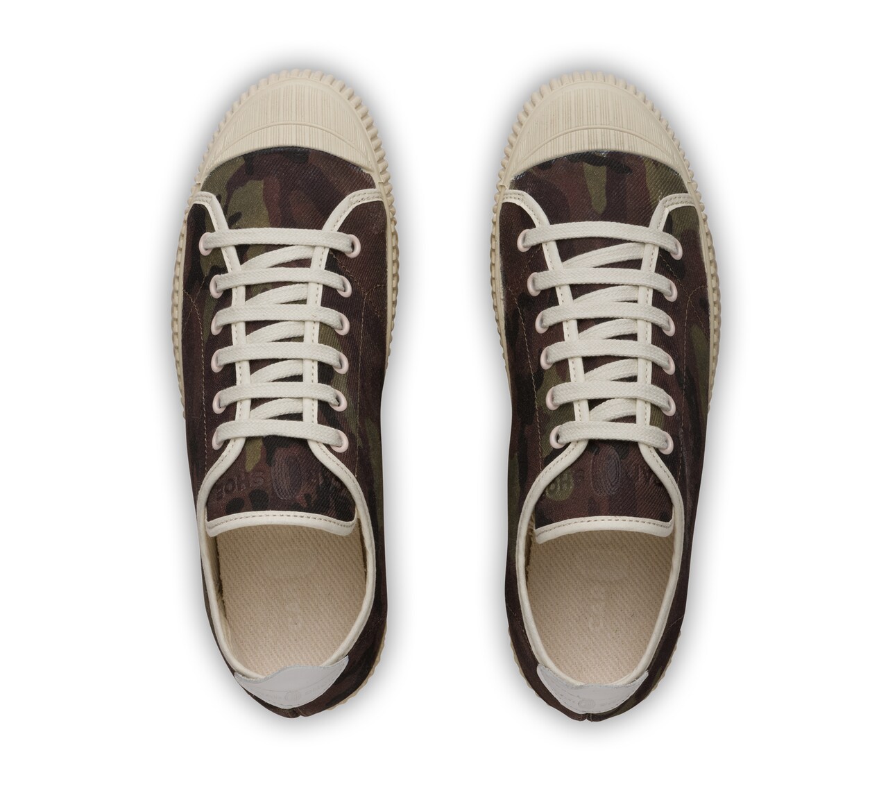 CANVAS SNEAKER