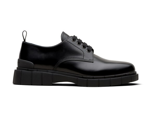 BRIGHT CALF LACE UP