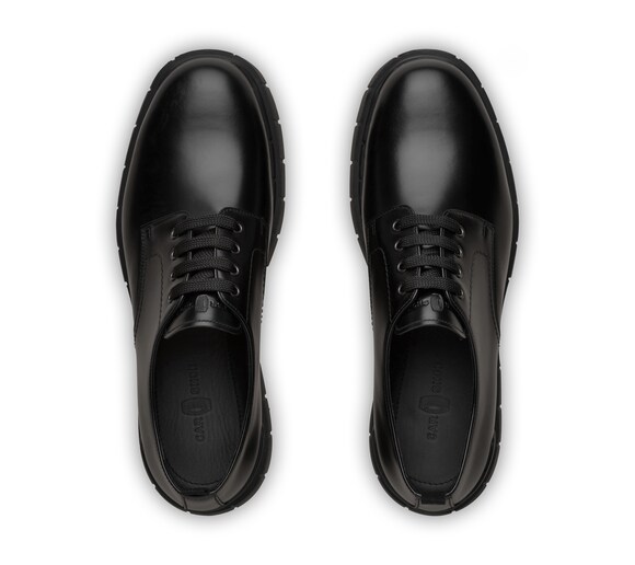 BRIGHT CALF LACE UP