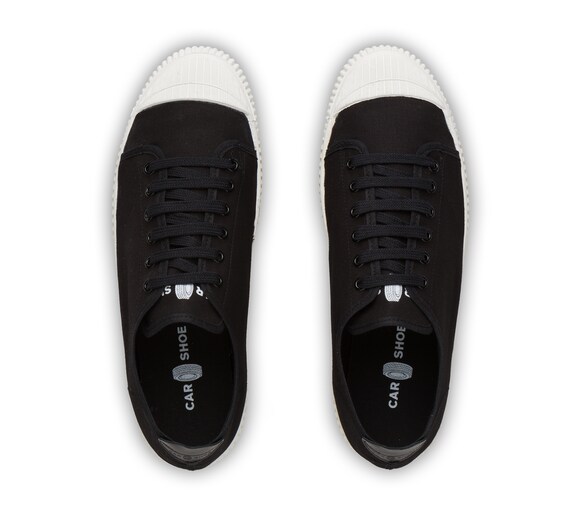 CANVAS SNEAKER