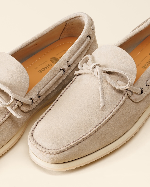 Man Reverse calfskin boat shoes Desert Beige